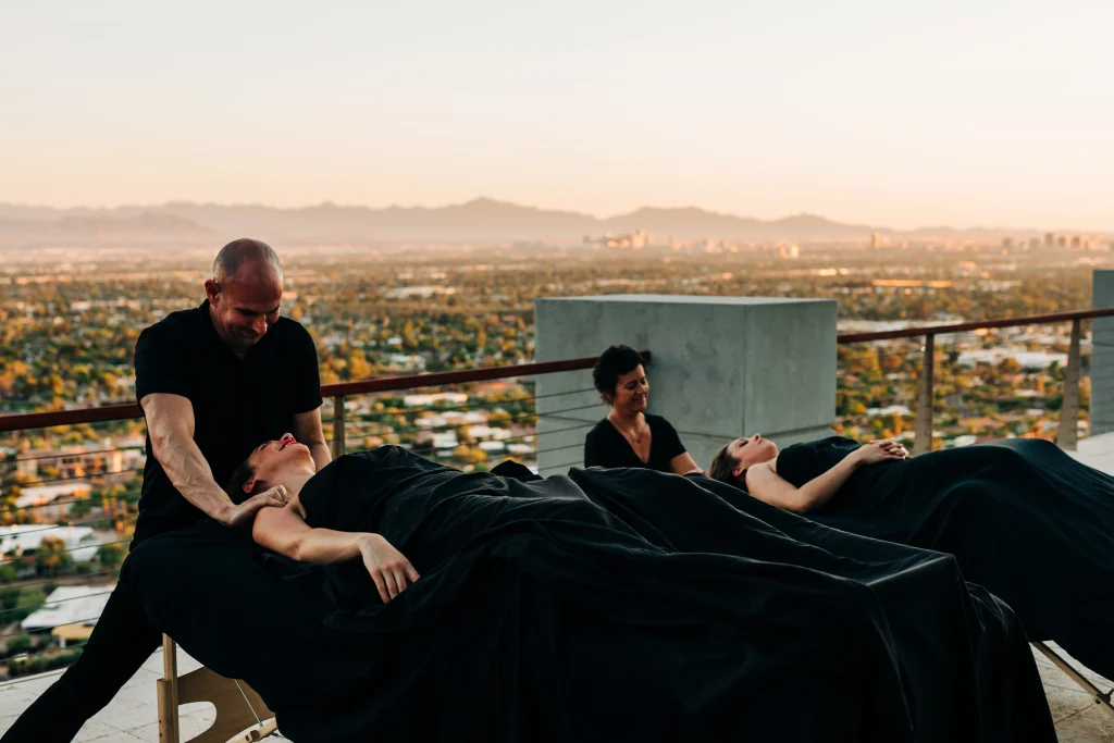 Scottsdale Manor--