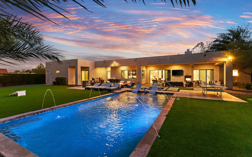 Paradise-Valley-Estate